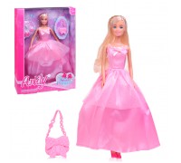 Кукла в коробке