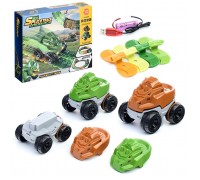 Трек с машинкой, в коробке