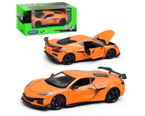 Машинка 1:24 Chevrolet Corvette Z06, оранжевый