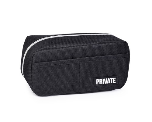 Пенал "Private" 21x10x7 см, прямоугольный для 80 предметов, плотный износостойкий полиэстер с водоотталкивающей пропиткой, на молнии, 3 внутренних отделения с перегородками, 2 внешних кармана открытого типа, с каучуковой аппликацией, черный