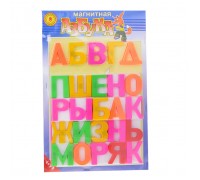 Магнитная азбука на доске