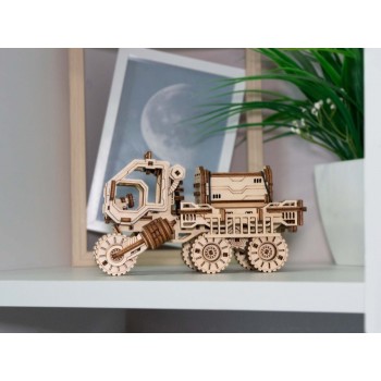 Модель Футуристический грузовик "Лунный путник"