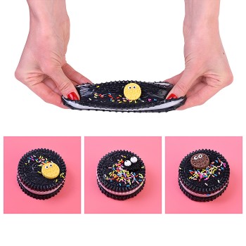 Игрушка-антистресс "Черная печенька"