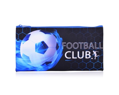 Пенал плоский "Футбол" 20,5х10,8см. Изготовлен из полиэстера, 210 ден. Имеется одно основное отделение на молнии. Предназначен хранения, канцелярских принадлежностей и прочих мелочей,  может использоваться в качестве необольшой косметички