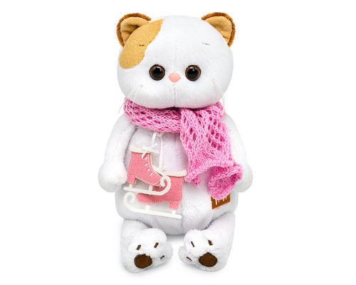 Кошка Ли-Ли с коньками и в шарфике