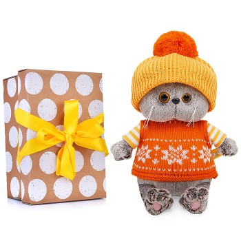 Кот Басик BABY в жилете и шапочке с помпоном