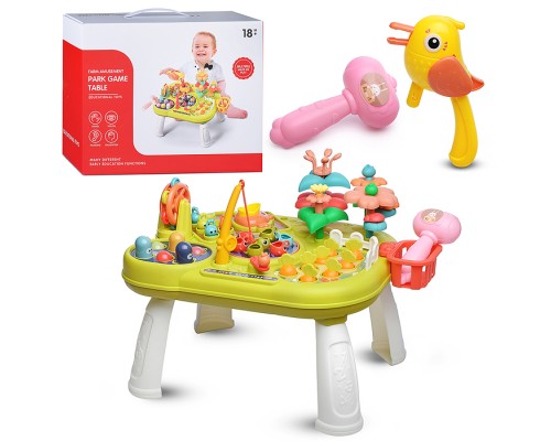 Столик развивающий "Мир приключений" в коробке