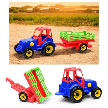 Трактор с прицепом