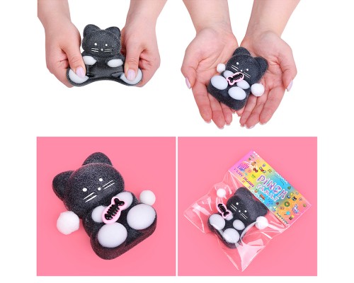 Игрушка -антистресс "Котенок с клубничкой"