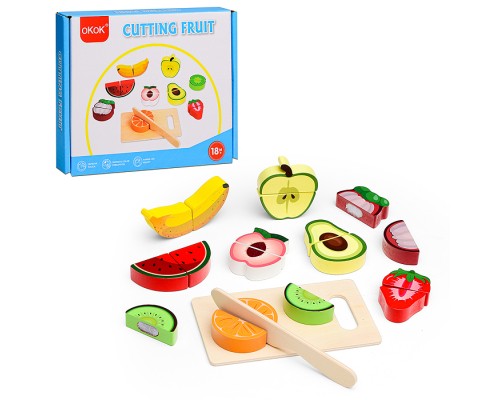 Набор продуктов с дощечкой и ножиком