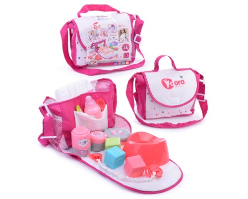 Аксессуары для куклы (сумка, горшок, тапочки, посуда) в рюкзаке