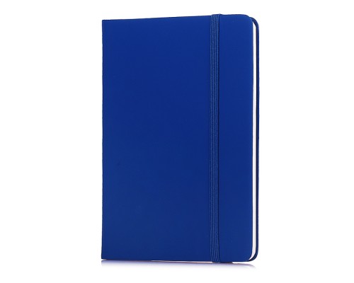 Записная книжка B6 (120 ммx170 мм) 160 стр, кремовая бумага 70 г/м&sup2; в клетку, печать в 1 краску, твердая обложка из искусственной кожи с покрытием Soft Touch, вертикальная резинка, закругленные уголки, 1 ляссе, в термоусадочной пленке, синяя