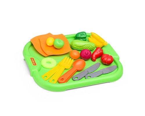 Набор детской посуды с зелёным подносом и набором продуктов (18 элементов) (в сеточке)