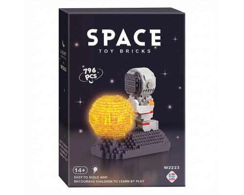 Конструктор "Космонавты" (796 дет.) в коробке