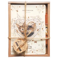 Набор подарочный "Love me. Котики приносят счастье" (две тетради BV и ручка)