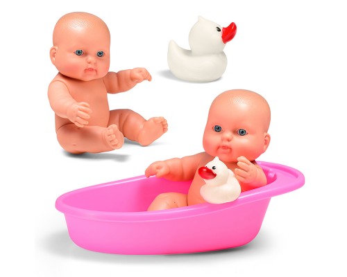 Карапуз в ванночке девочка