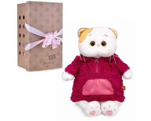 Кошечка Ли-Ли в анораке