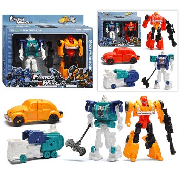 Набор роботов "Война героев" трансформирущихся, в коробке