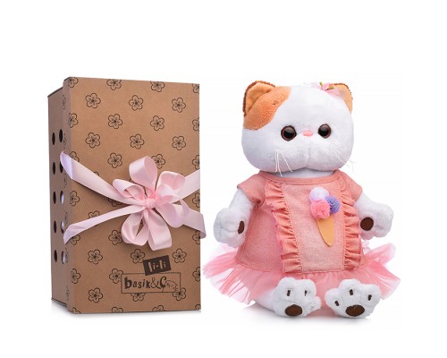 Кошка Ли-Ли в платье с мороженым