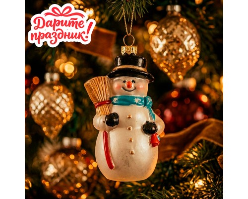 Елочное украшение "Снеговик с метлой" (6.4*5.5*11.5см)